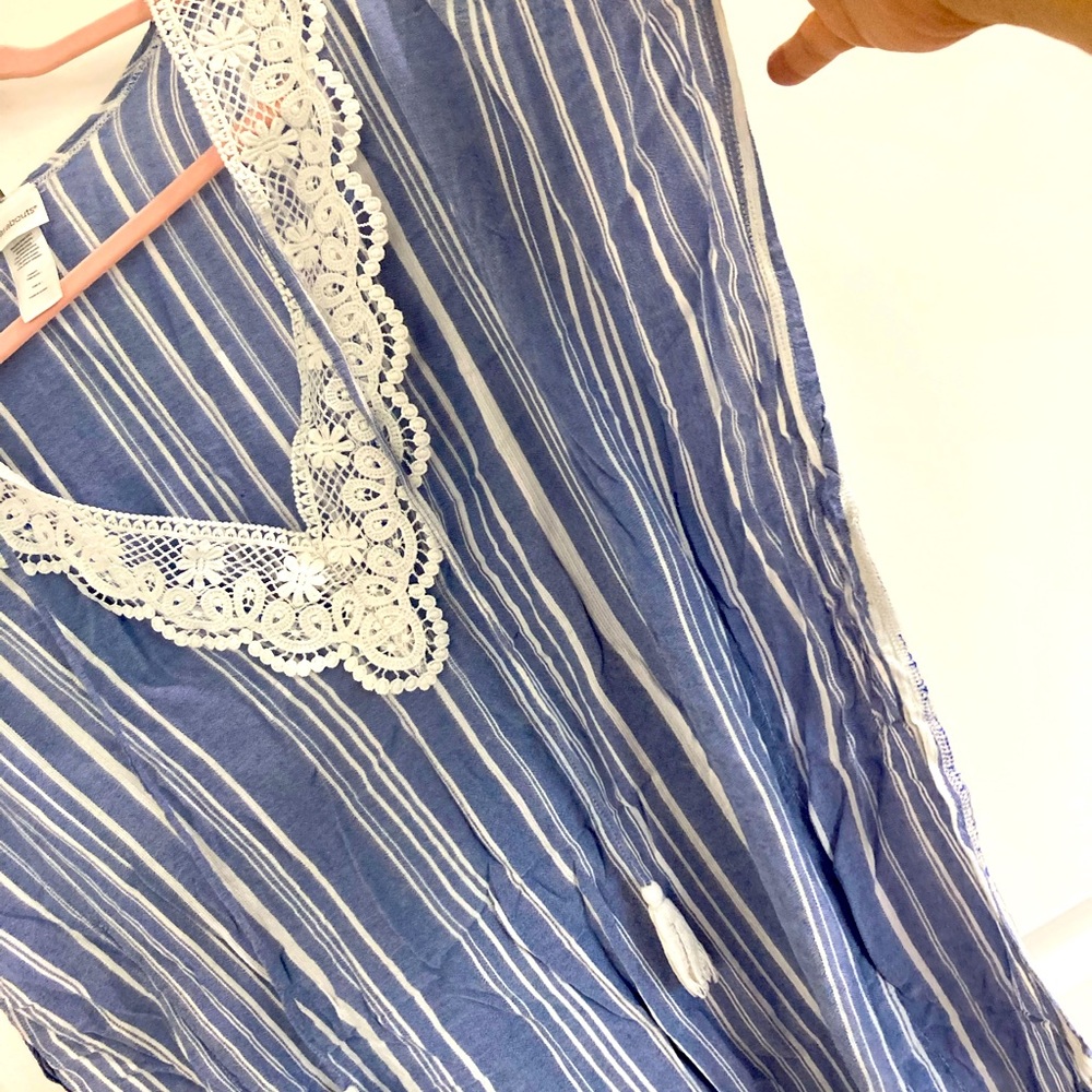 Beach cover up medium